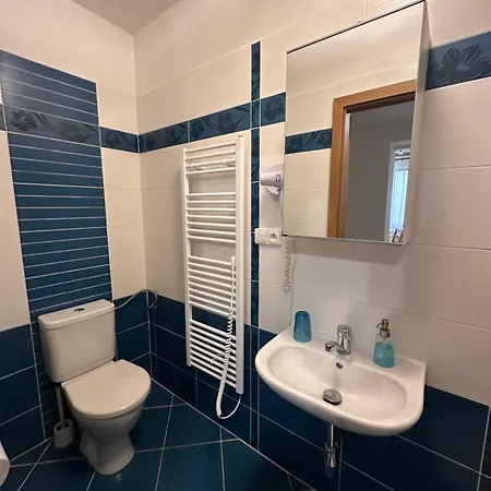 Guest house 4 Dvory 3*