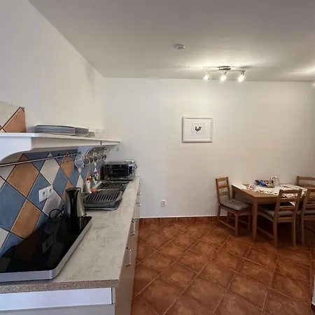 Guest house 4 Dvory 3*