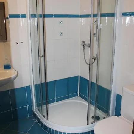 Guest house 4 Dvory 3*