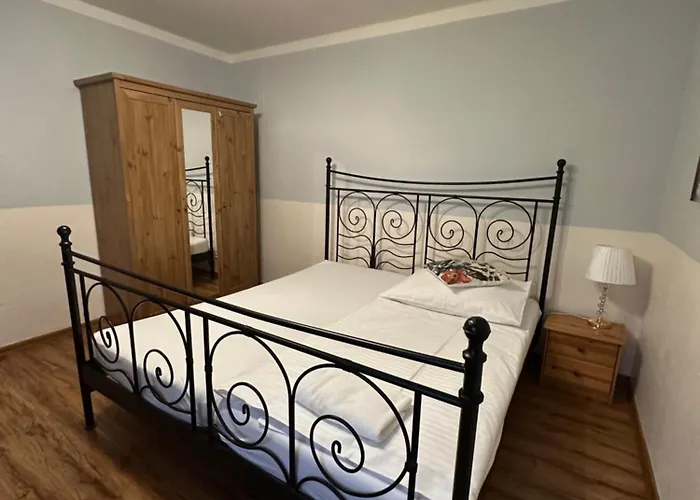 4 Dvory Vendégház 3*