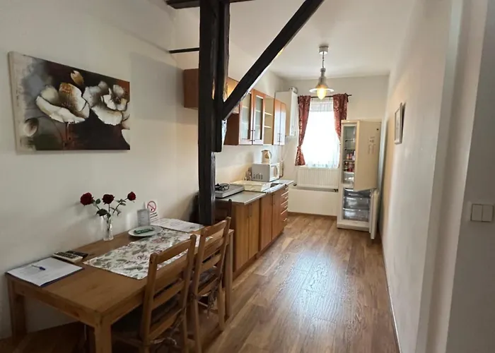 בית הארחה 4 Dvory 3*